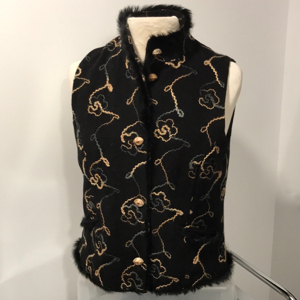 Camelback wool vest rabbit fur detail M